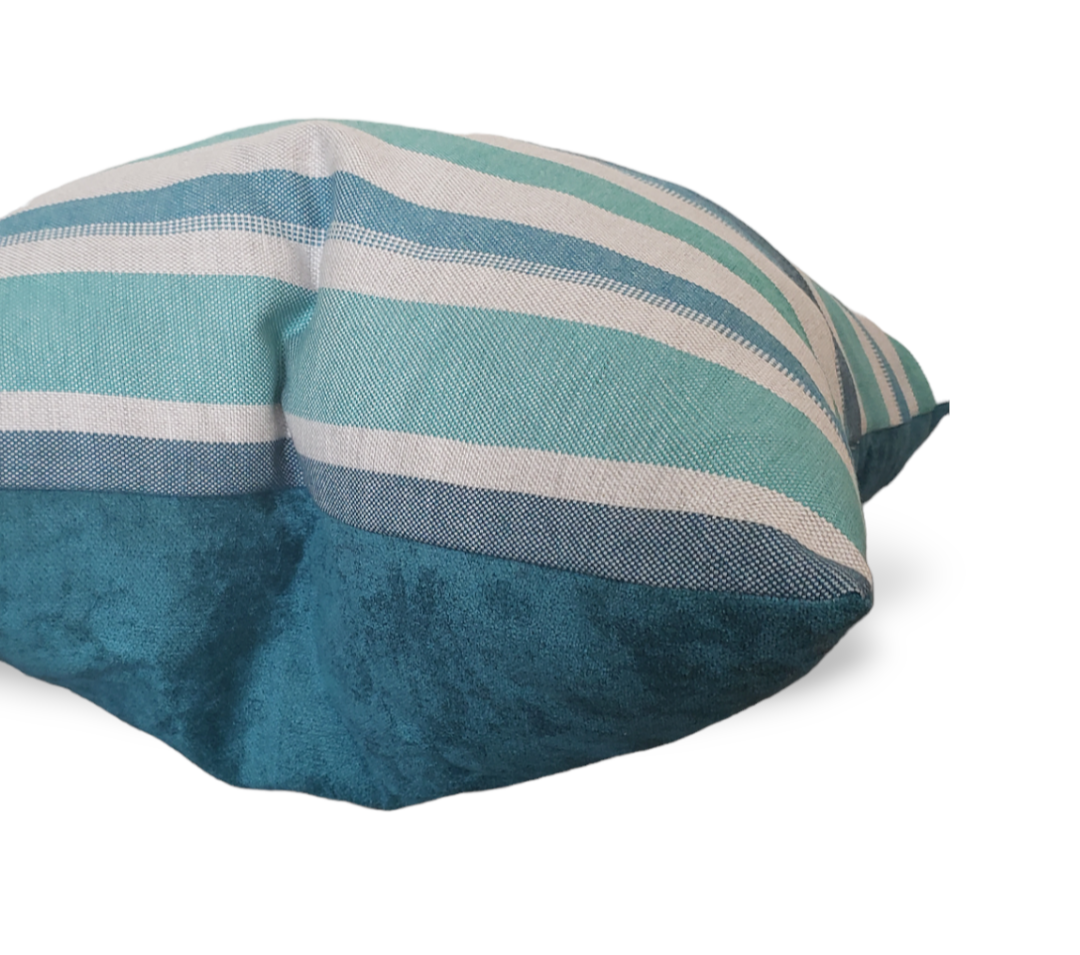 Spruce up your patio, outdoor garden or pool deck with our lovely indoor/outdoor designer throw pillow. A very versatile cushion cover perfect for indoors as well featuring a beautiful reverse. Shop quality luxurious handmade pillow and cushion cover and save!