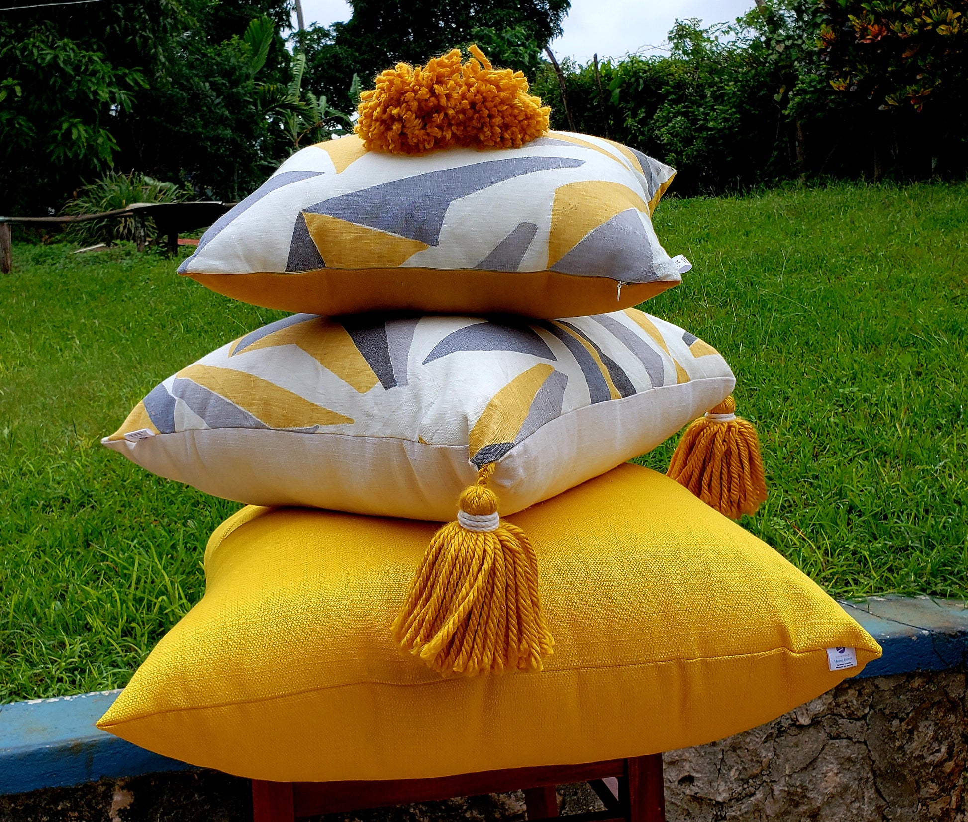 <p><span>Experience luxury with this stunning throw pillow cover! Its Thom Filicia Kravet fabric, gold tassel accent, and invisible zipper make it the perfect addition to any room. Add a touch of sophistication and elegance to your decor today!</span></p> <p><span>Lumbar pillow</span></p>
