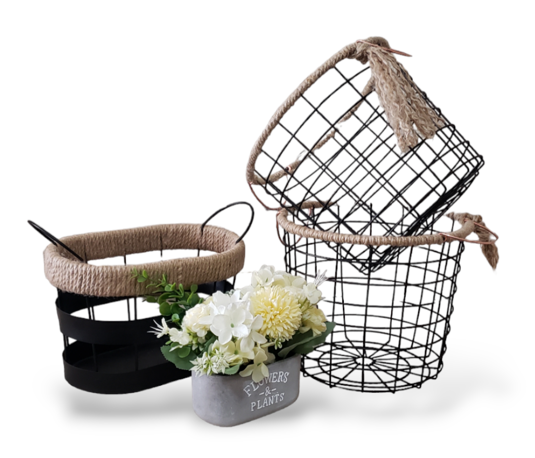 Rustic round wire basket Organizer. Storage Basket.