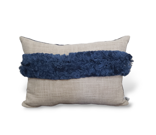 A beautiful and timeless piece this luxurious Royal Blue and Beige fits perfect in that accent chair or sofa. A very versatile color blend making this cushion easy to mix and match or compliment.  Featuring a beautiful microfiber solid reverse tou can easily switch up your style for a new look.
 
Size: 14x23 
Includes:  Pillow Cover and  Free Insert 
Free international shipping
