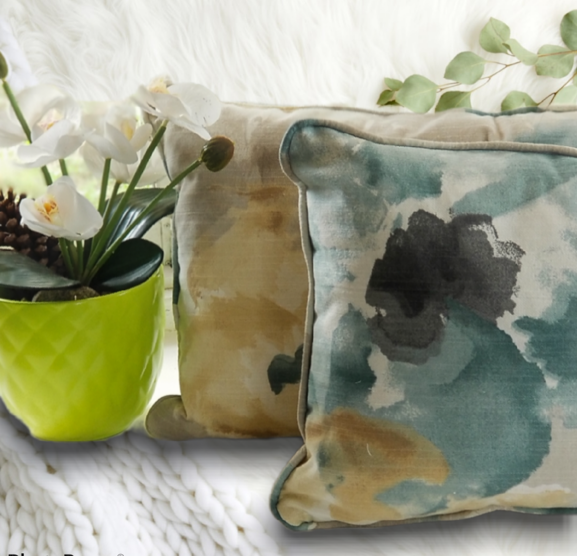 Robert Allen Home Aptura Luxury Designer Decorative Pillow. - Advenique Home Decor